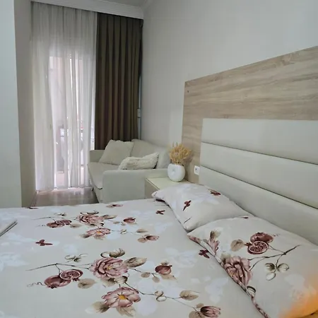 Cozy Modern Lejlighed Kashari
